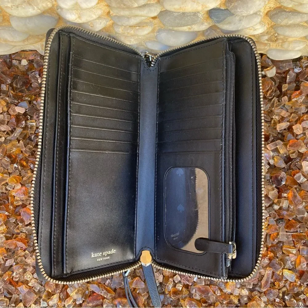 Kate Spade Payton Large Black Wallet/Wristlet. Excellent Condition!